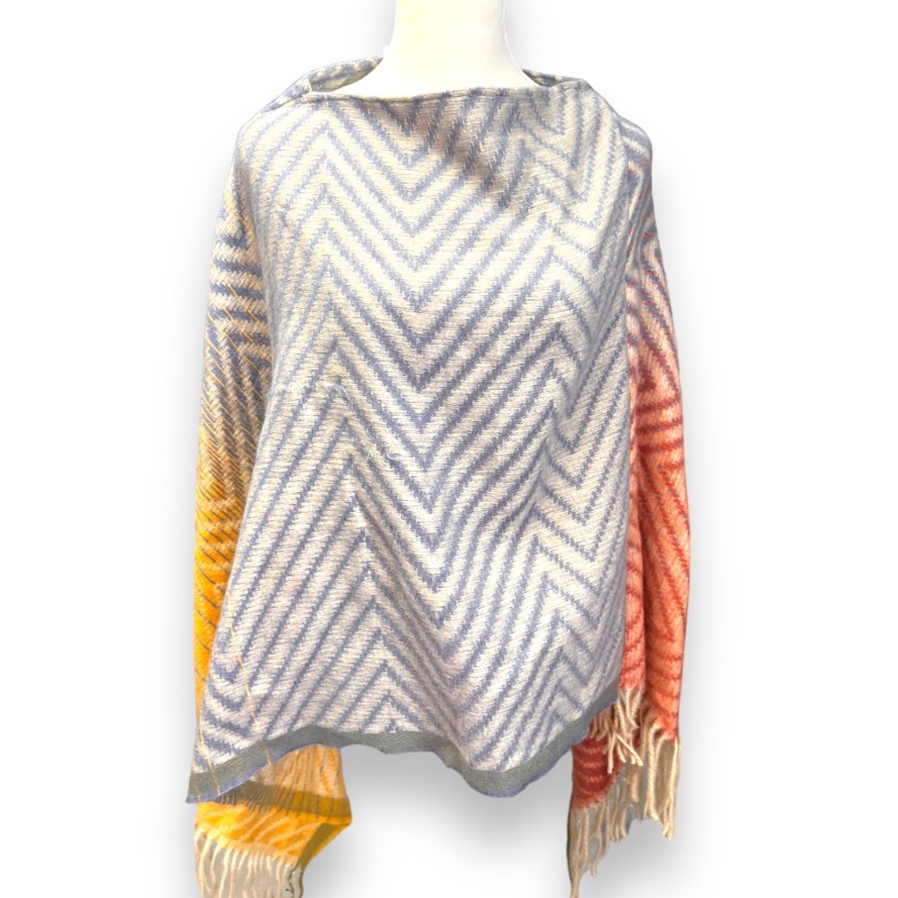 Fadivo Fringe Cape Scarf Wrap Gray Yellow Chevron Shawl NWT